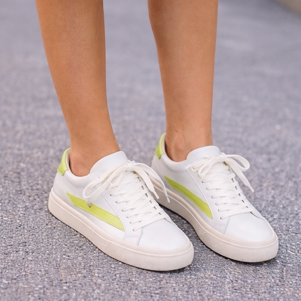 Madewell Sidewalk Low Top Sneakers Leather 7M Sprout Green Casual Comfortable